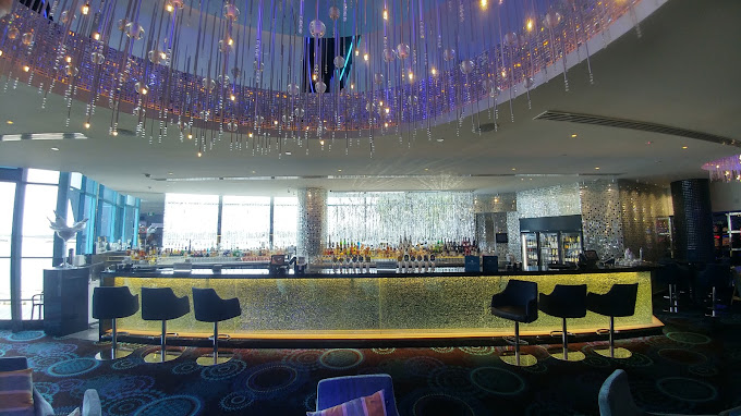 Twin Towns Services Club