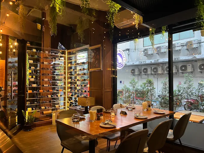 Melly Restaurant