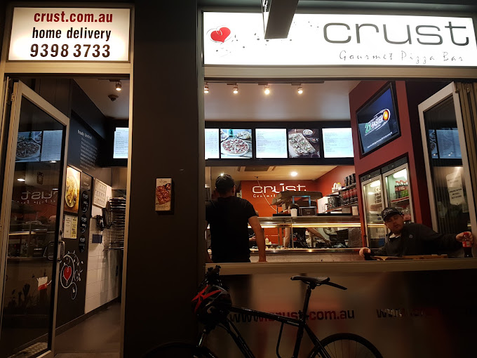 Crust Pizza Clovelly