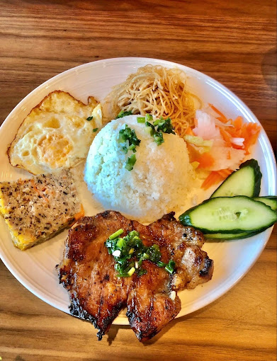 Khói restaurant
