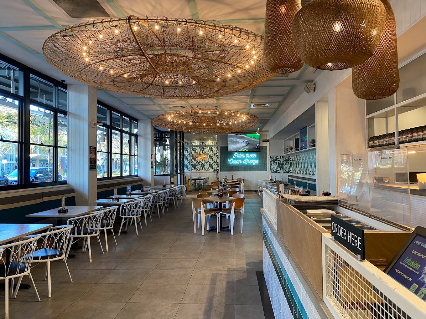 Beach House Bar & Grill North Lakes