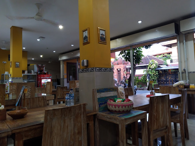 Warung Pixel