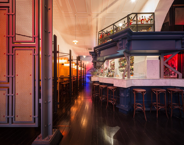 Magic Mountain Saloon