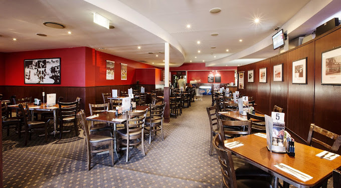 Royal Hotel