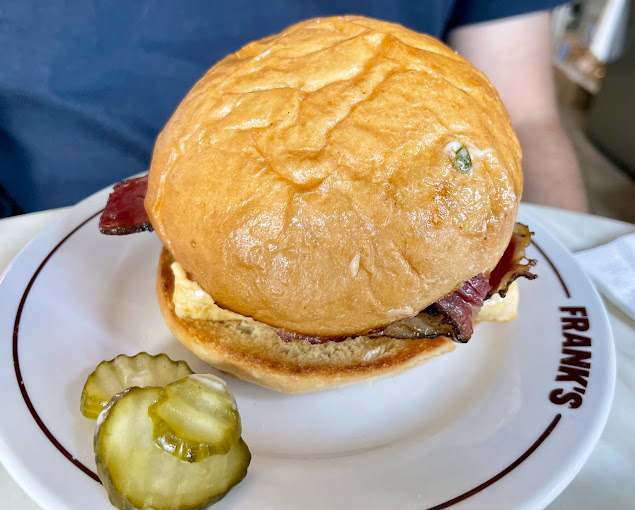 Frank's Deli