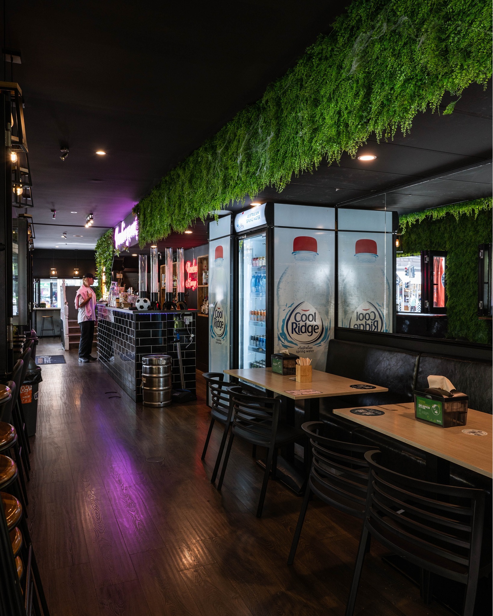Yankees Burger Bar - Angle vale