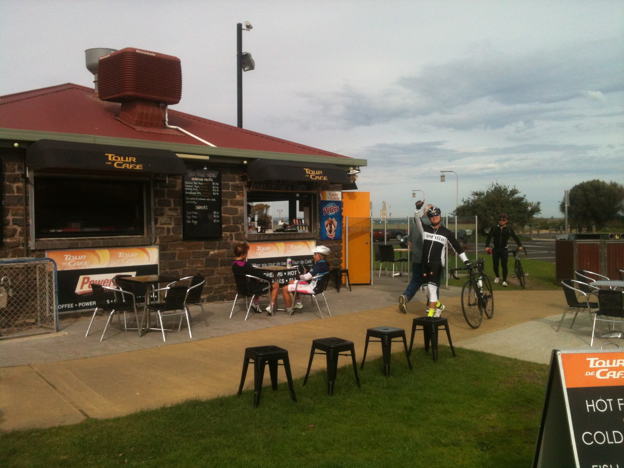 Tour De Cafe