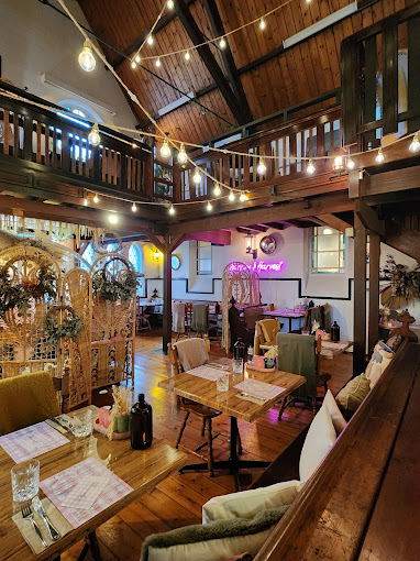 Harrow and Harvest Cafe