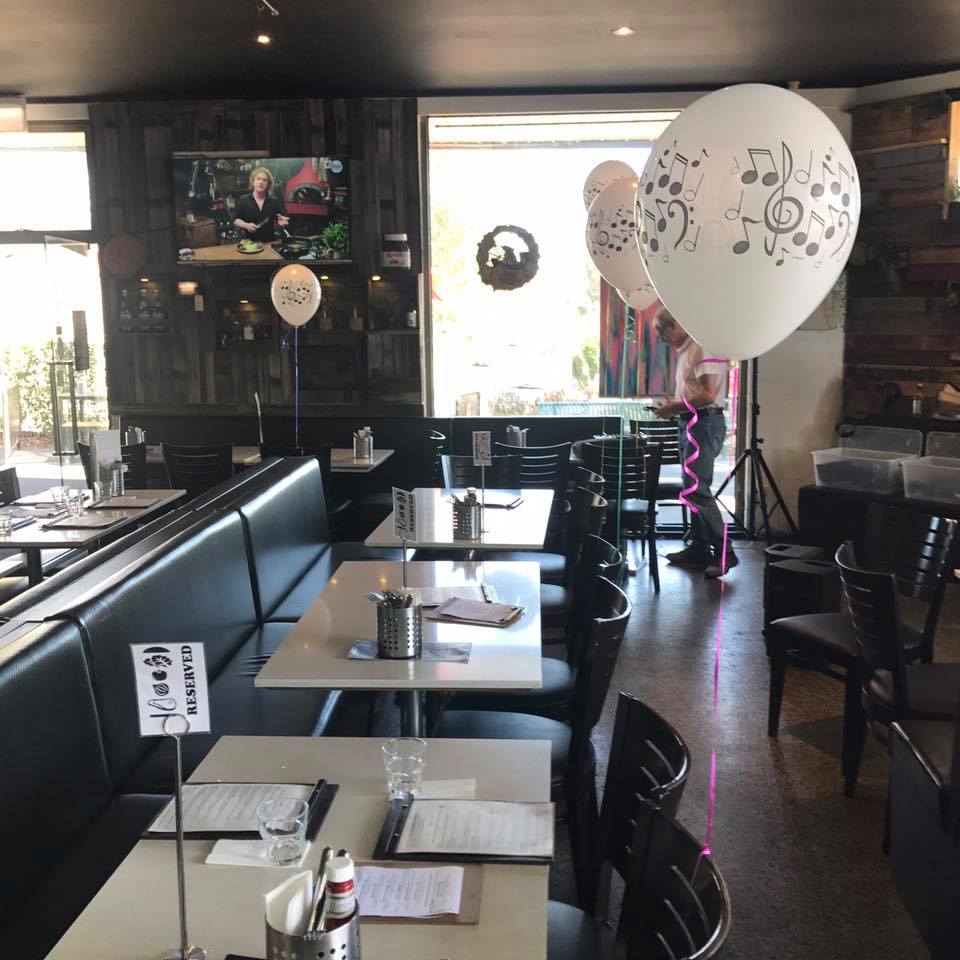Max's Woodfired Pizza & Burgers