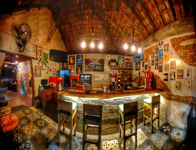 Warung Pengkola