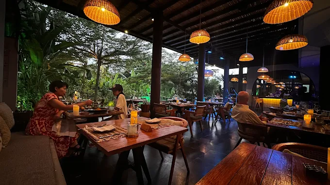 CHORA Mediterranean Restaurant & Bar