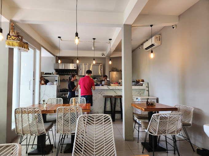 The Alleys Cafe