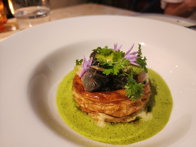 Loulou Bistro, Boulangerie & Traiteur