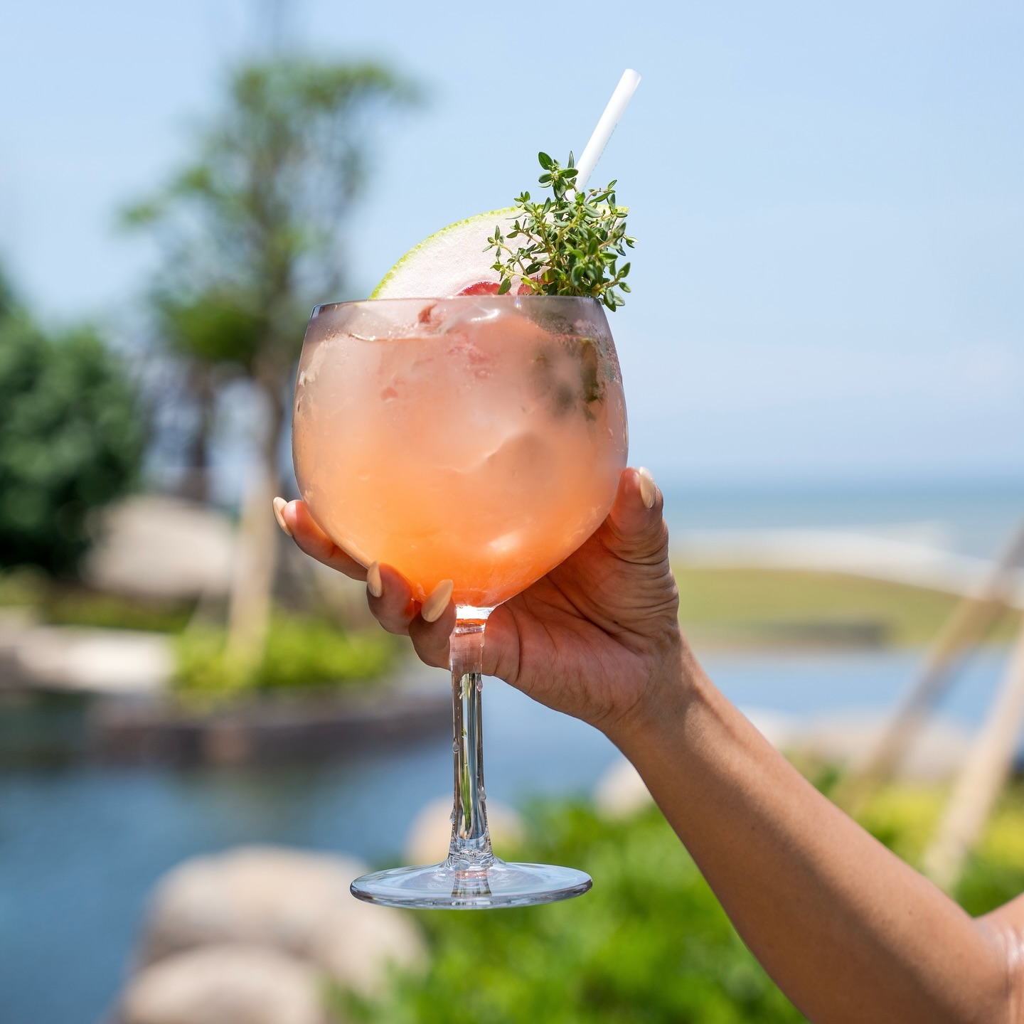 Luna Beach Club