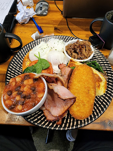 Three Hands Cafe