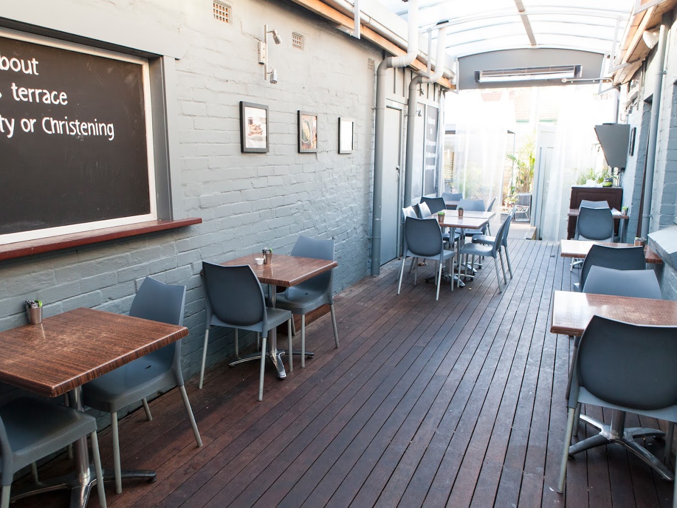 Bitton Cafe and Restaurant
