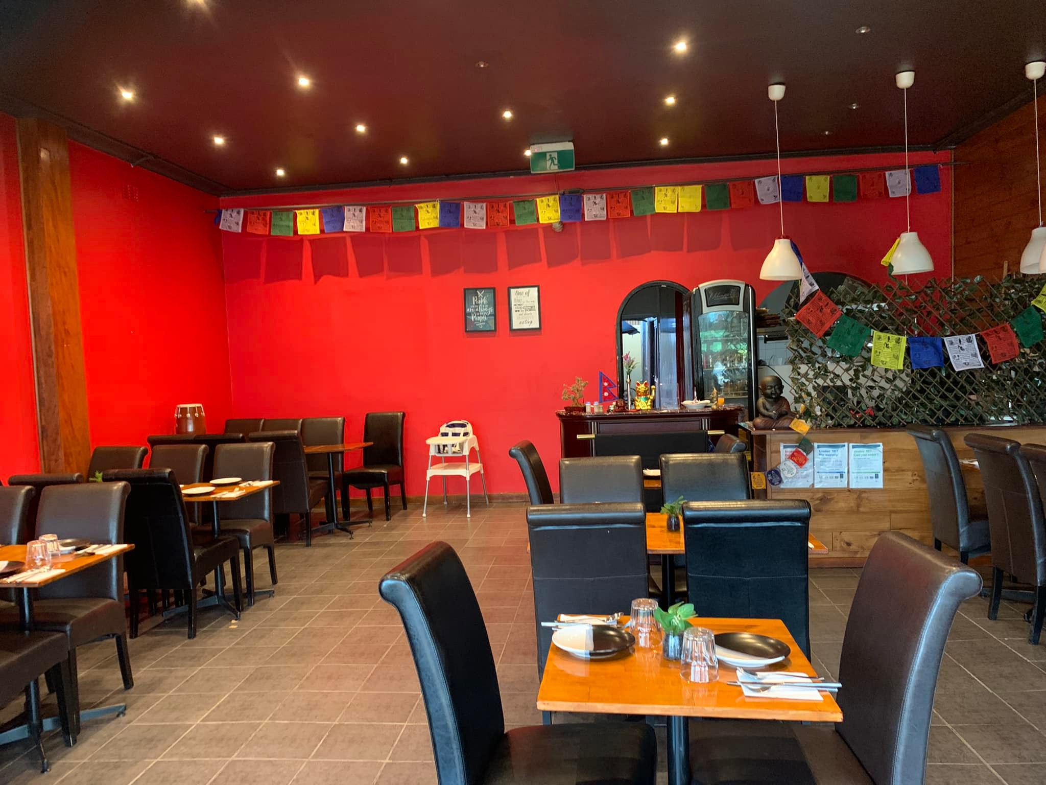 A1 Tandoori n Momo Restro Bar