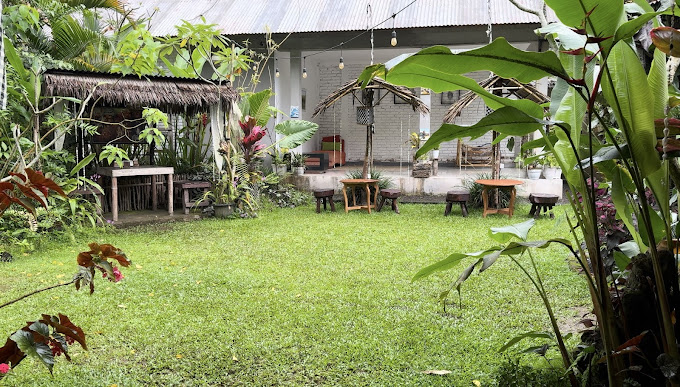 Warung Pudak Tut Je
