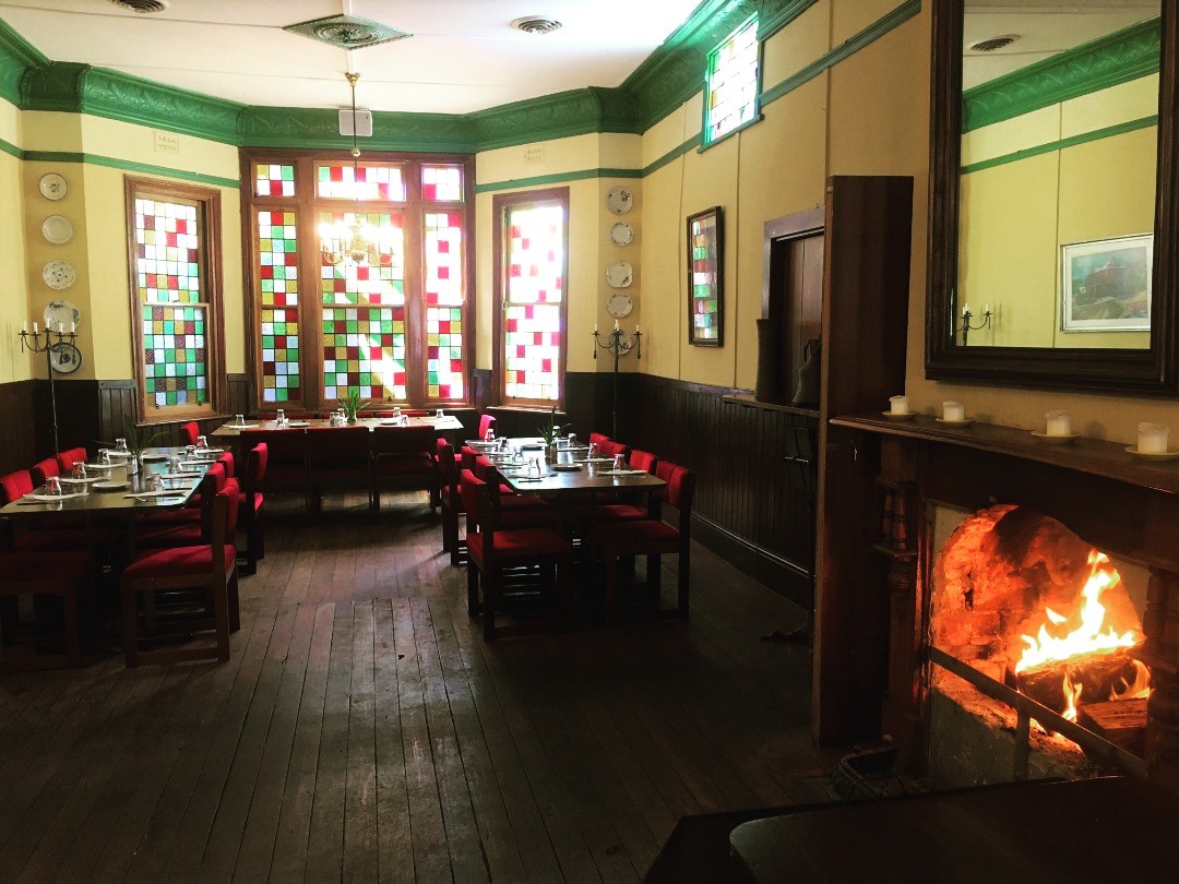 Mundaring Weir Hotel