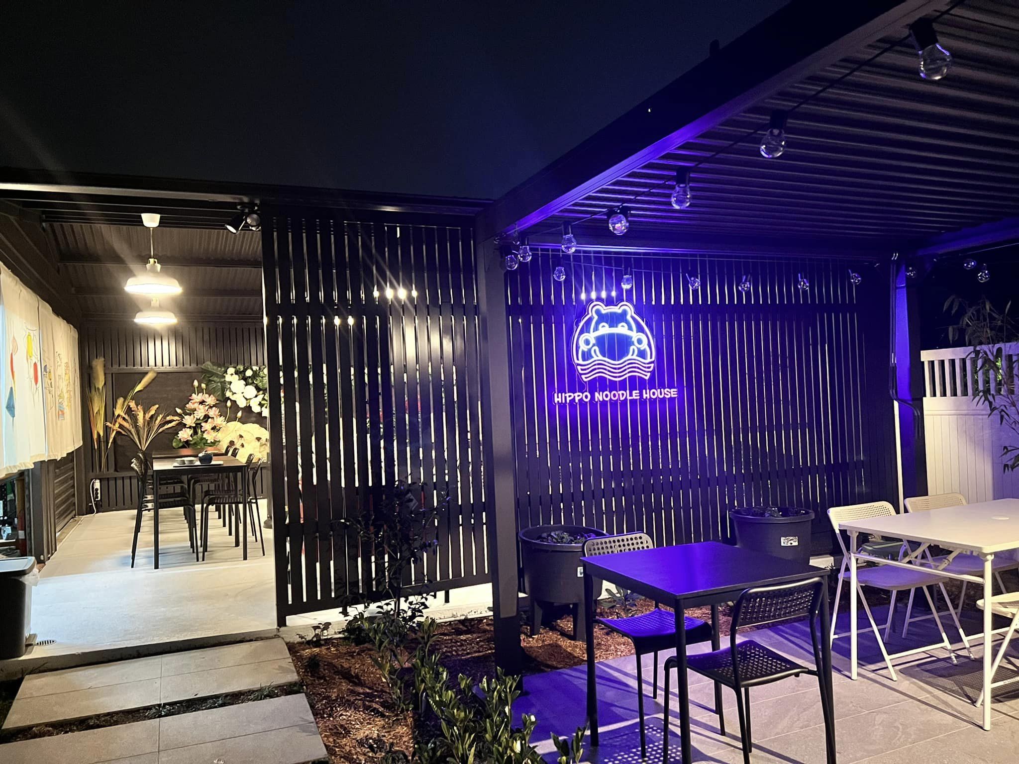 Hippo Noodle House