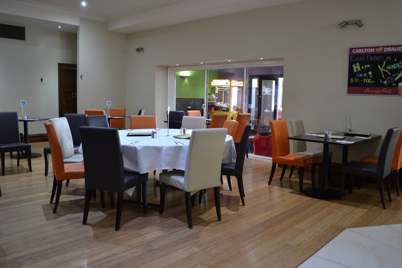 Aussie Hotel