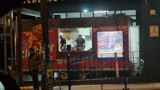 Hot clucker Auburn