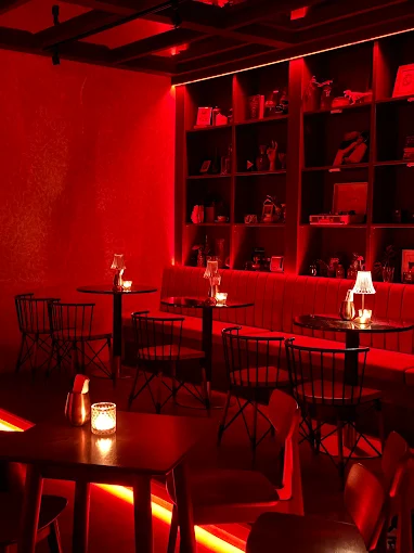 Black Cabin Bar Bangkok