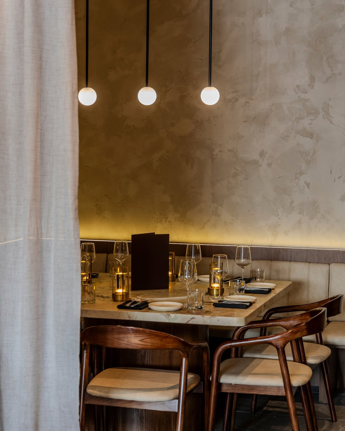Tellus Bar & Dining