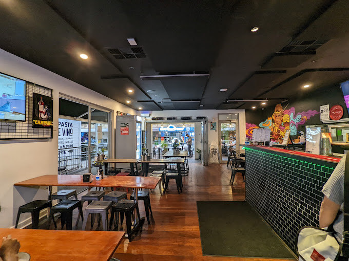 RoyAl's Chicken & Burgers
