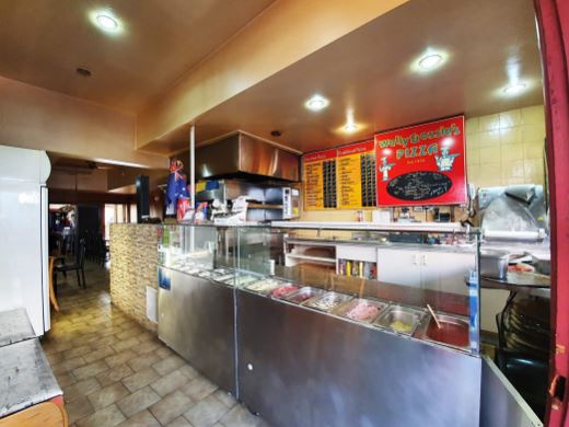 Wally & Ossies Pizza
