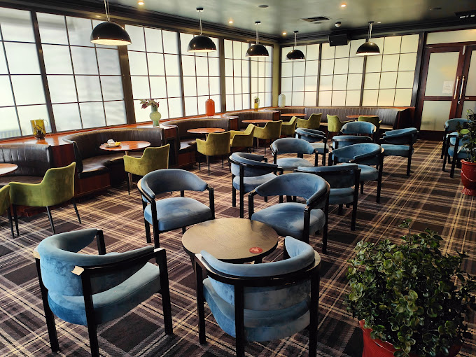The Lounge