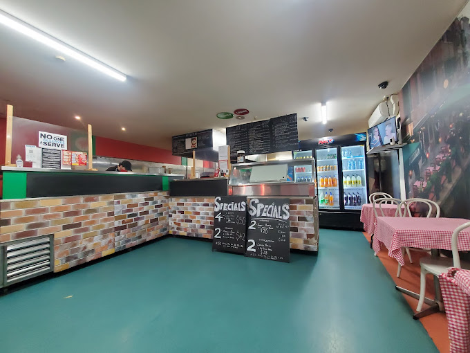 Taylors Lakes Pizza