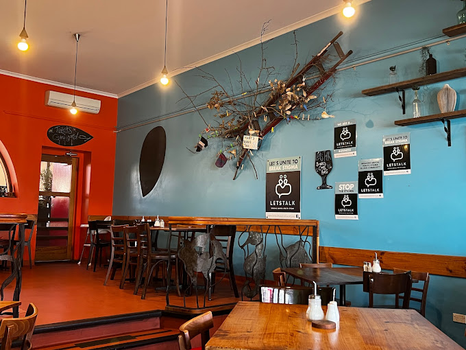 Fishtales Cafe