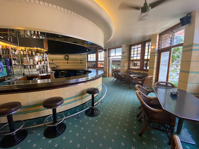 Nelson Hotel