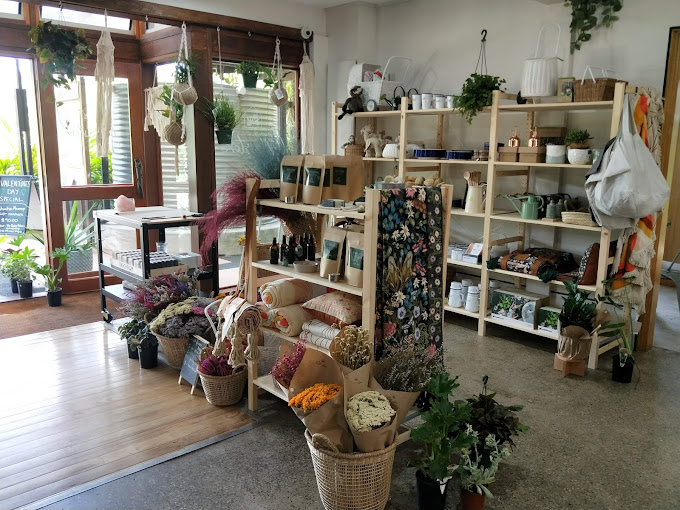 Pasture & Co