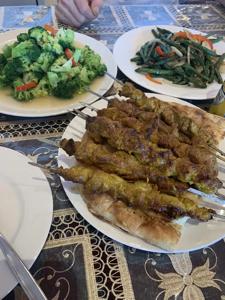 Karlaylisi Restaurant - Uyghur Cuisine