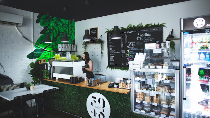 Miss 5048 Cafe
