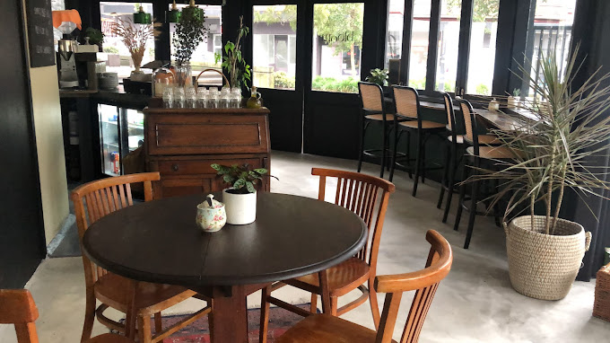 Bloom Potts Point