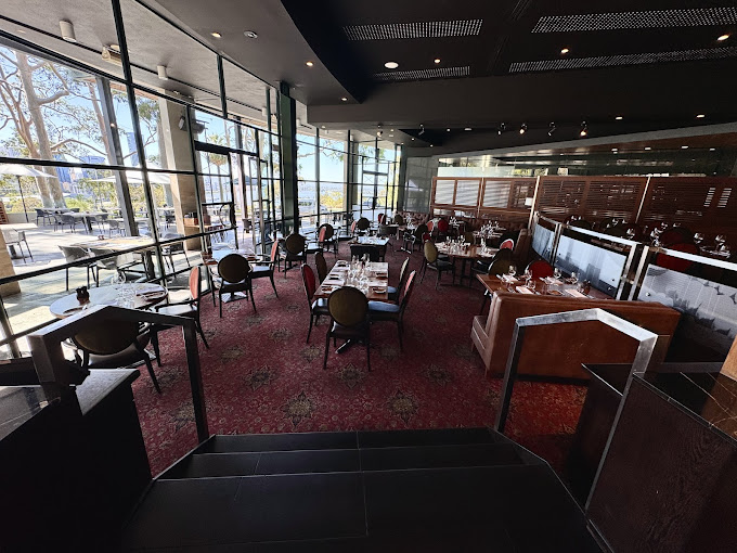 Fraser's Restaurant