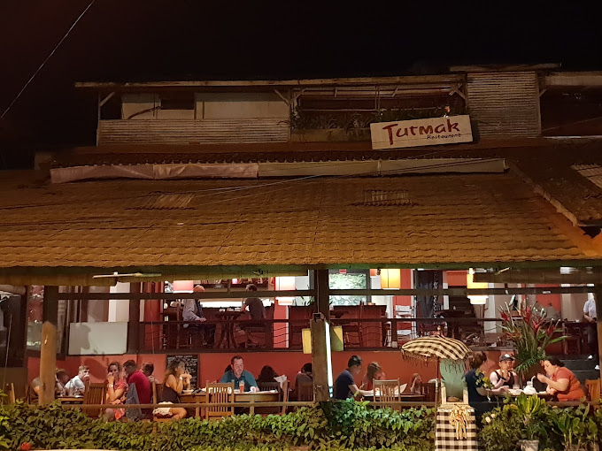 Tutmak warung kopi