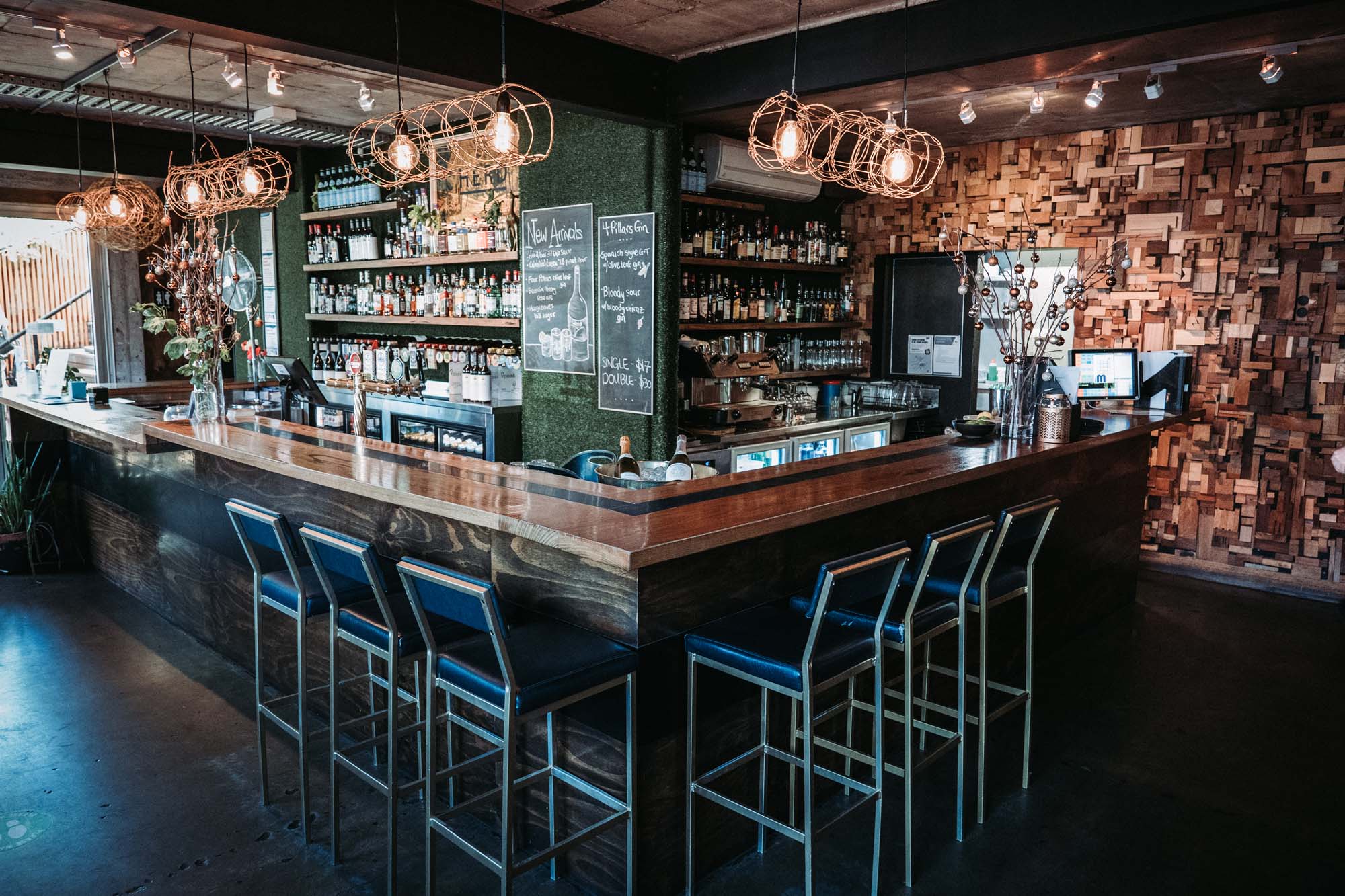 Herd Bar and Grill