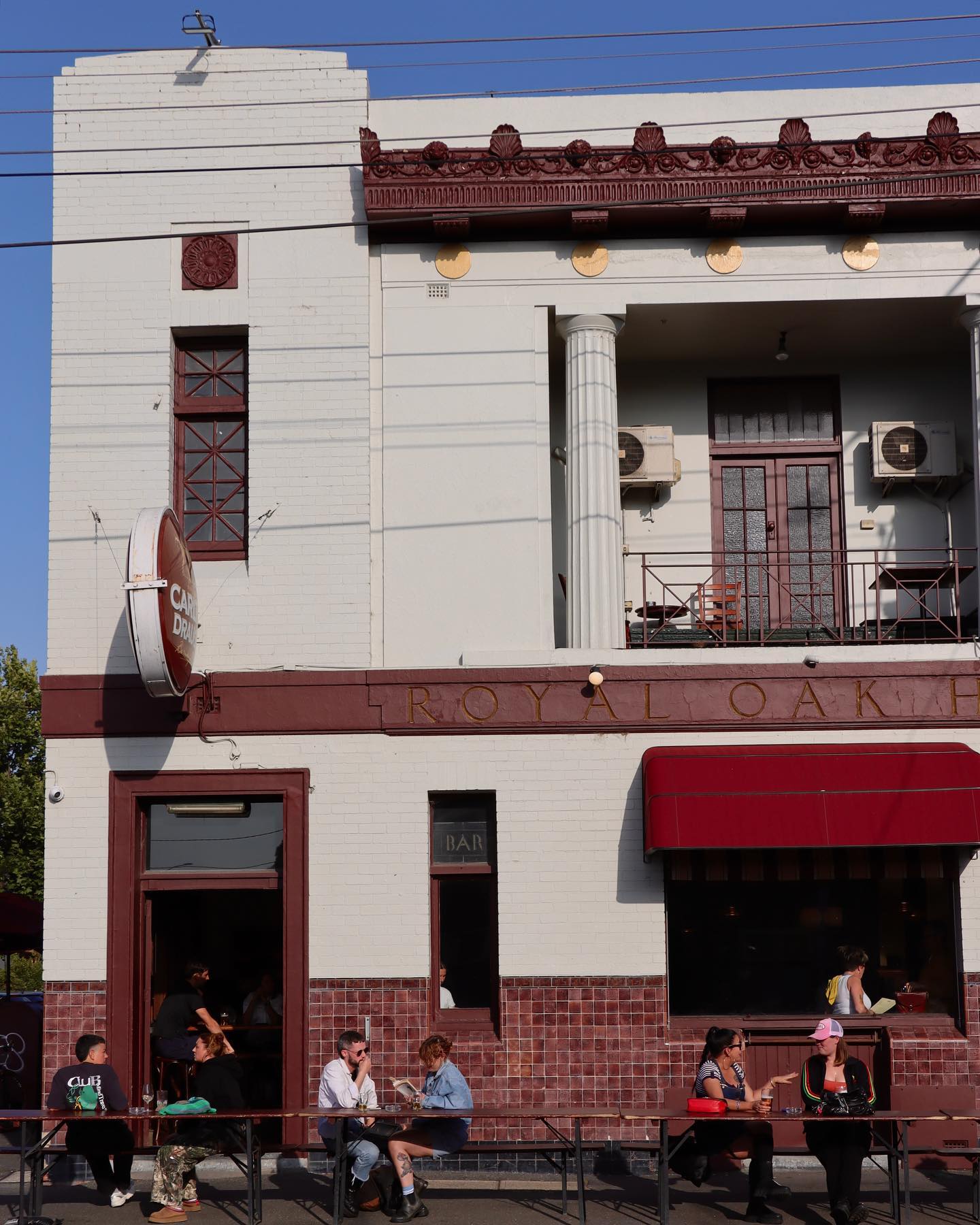 Royal Oak Hotel