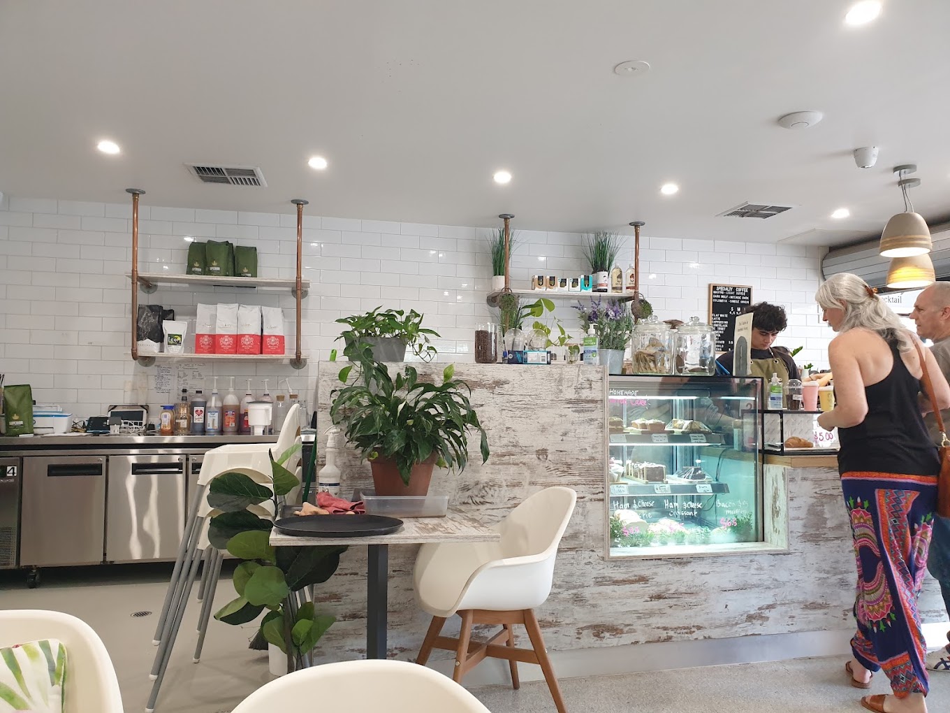 Moreish Cafe