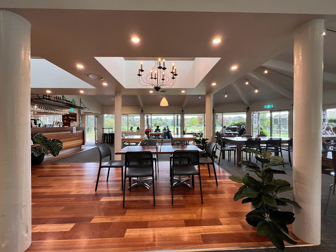 Riverside Kitchen & Bar