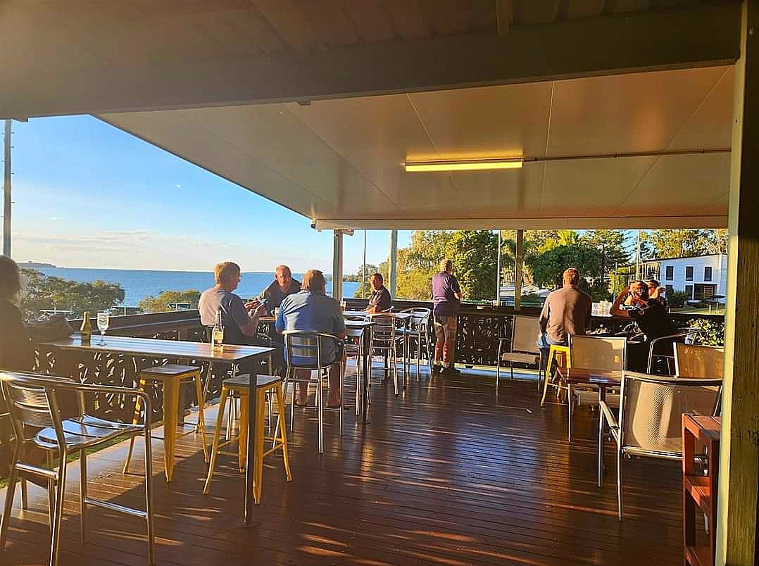 Waters' Edge Bistro