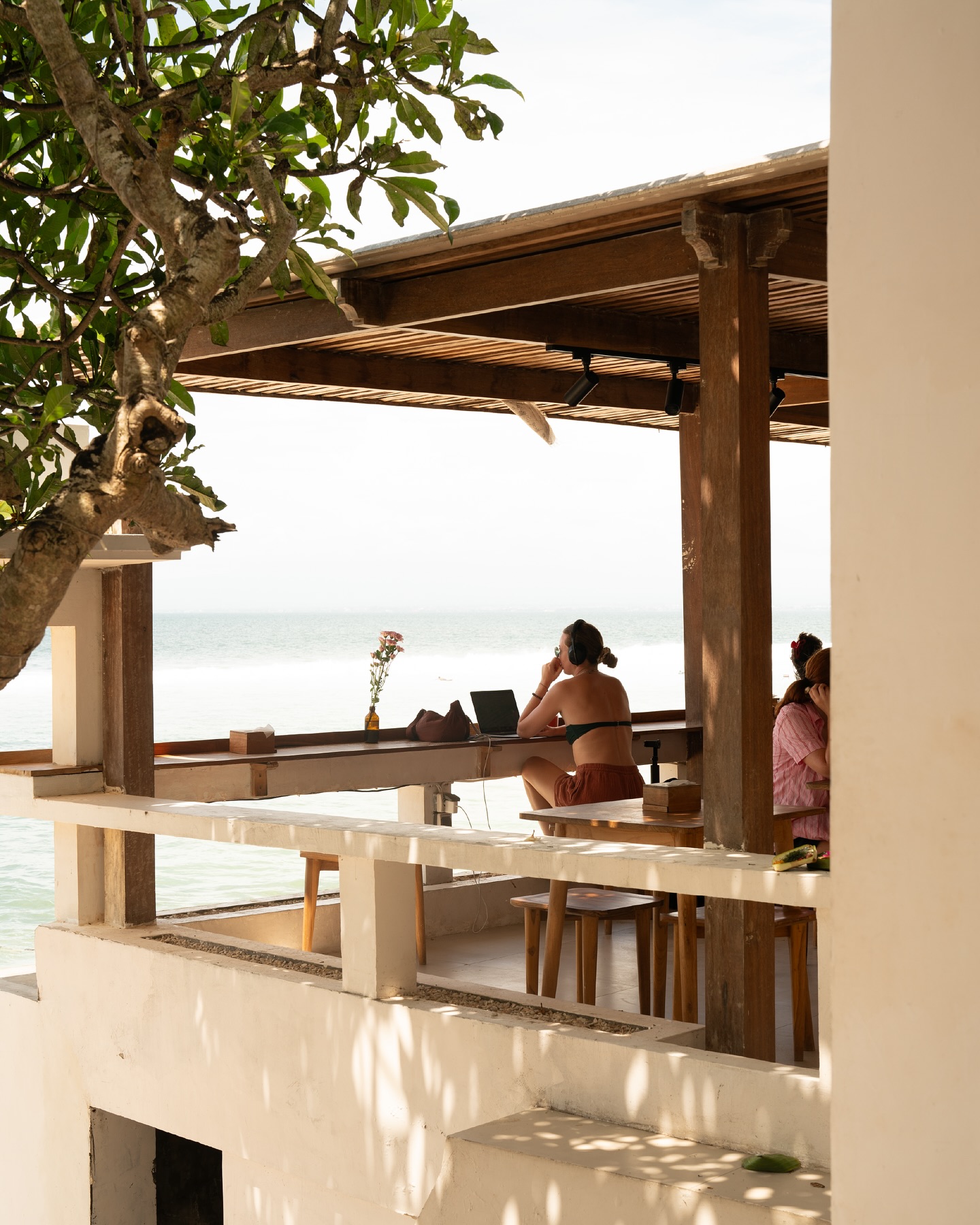 JIMMY BEACH CAFE