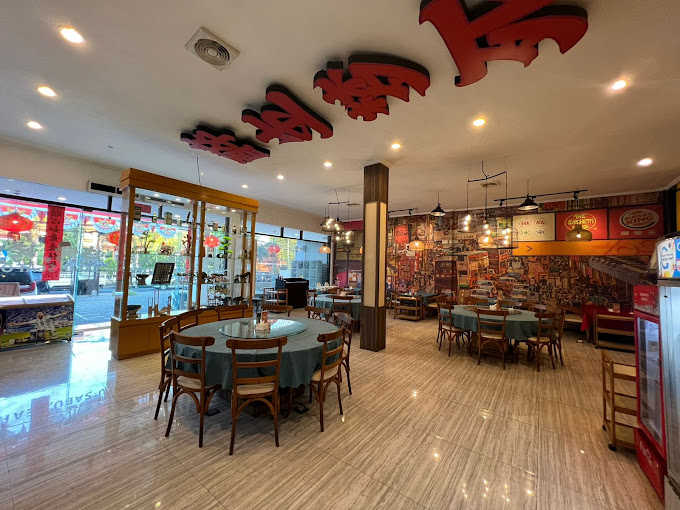 巴厘岛和平饭店HEPING RESTO BALI (海鲜川菜火锅中餐厅）