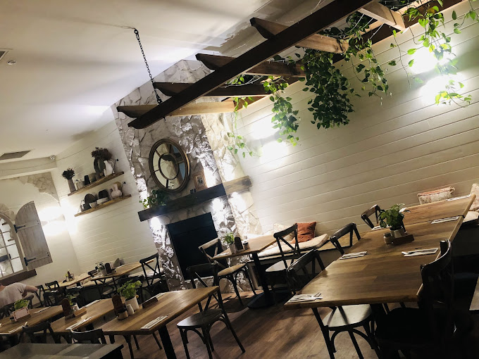 Basil & Vine