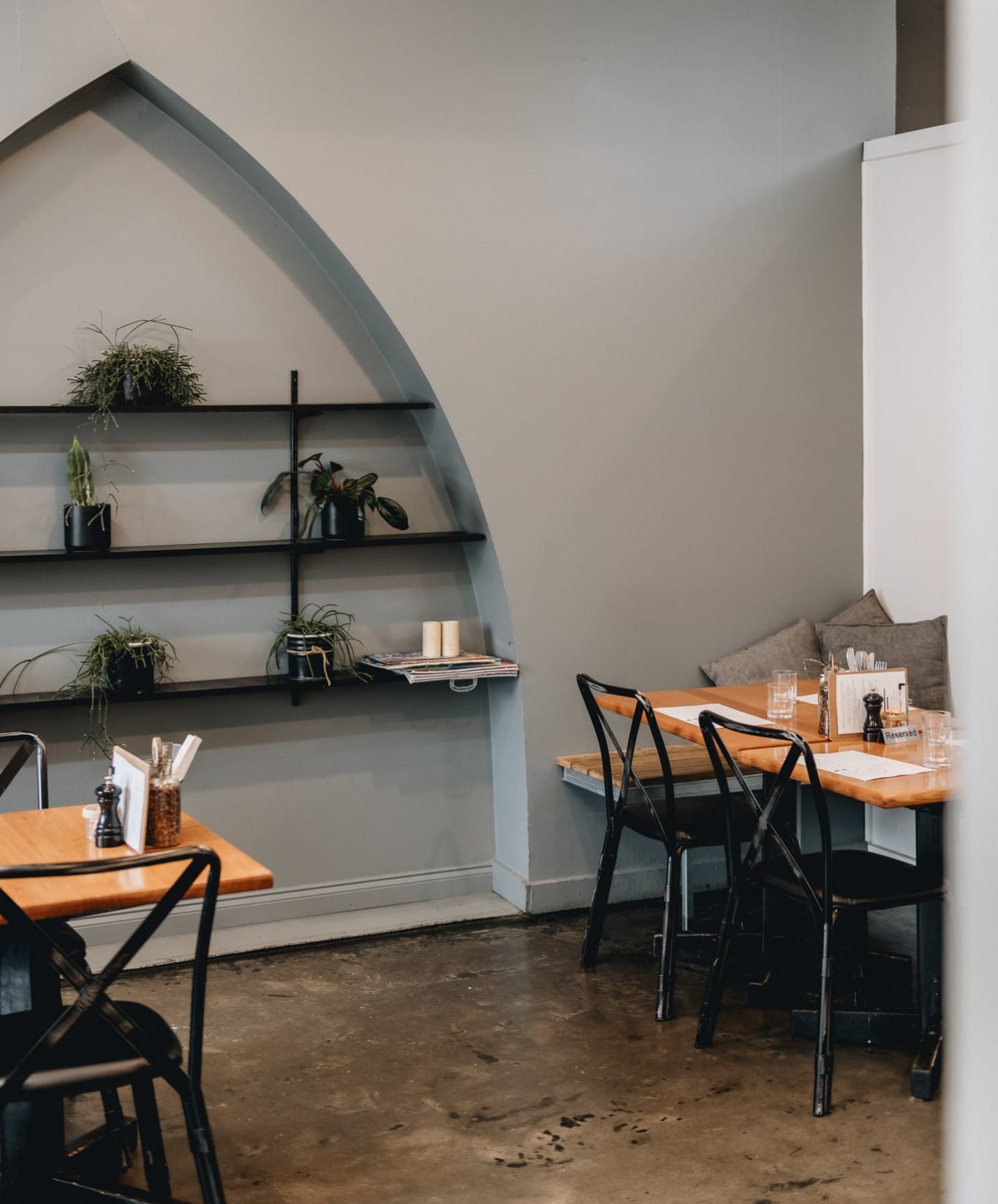 Tommy Brock Cafe