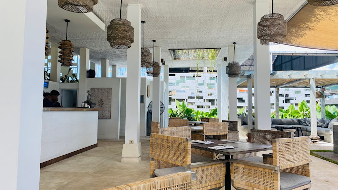 Santai Beach House
